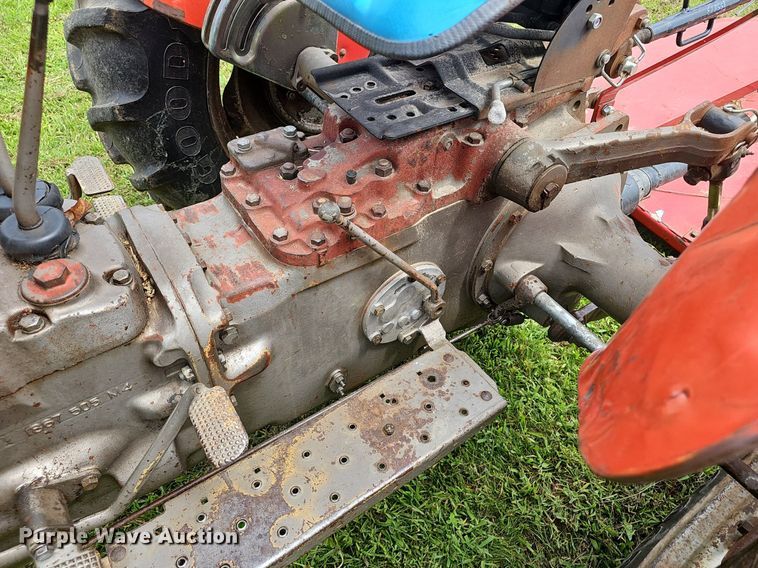 image for item EJ5786 1980 Massey-Ferguson  230 tractor