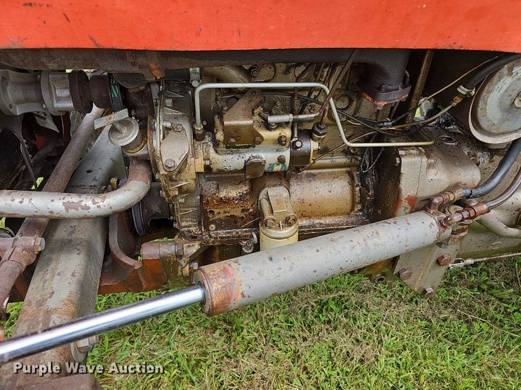 image for item EJ5786 1980 Massey-Ferguson  230 tractor