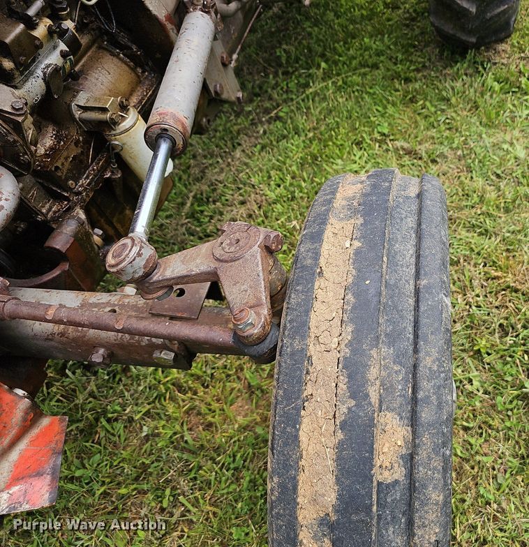 image for item EJ5786 1980 Massey-Ferguson  230 tractor