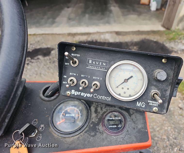 image for item EJ6229 Smithco Spray Star 1600P turf sprayer