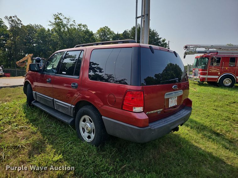 image for item EJ6231 2005 Ford  Expedition XLT SUV