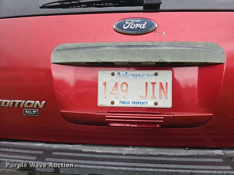 image for item EJ6231 2005 Ford  Expedition XLT SUV