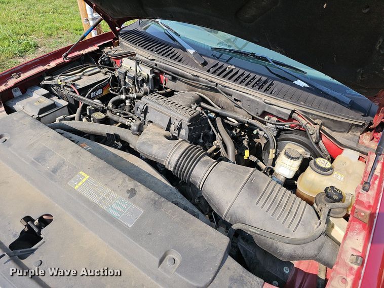 image for item EJ6231 2005 Ford  Expedition XLT SUV