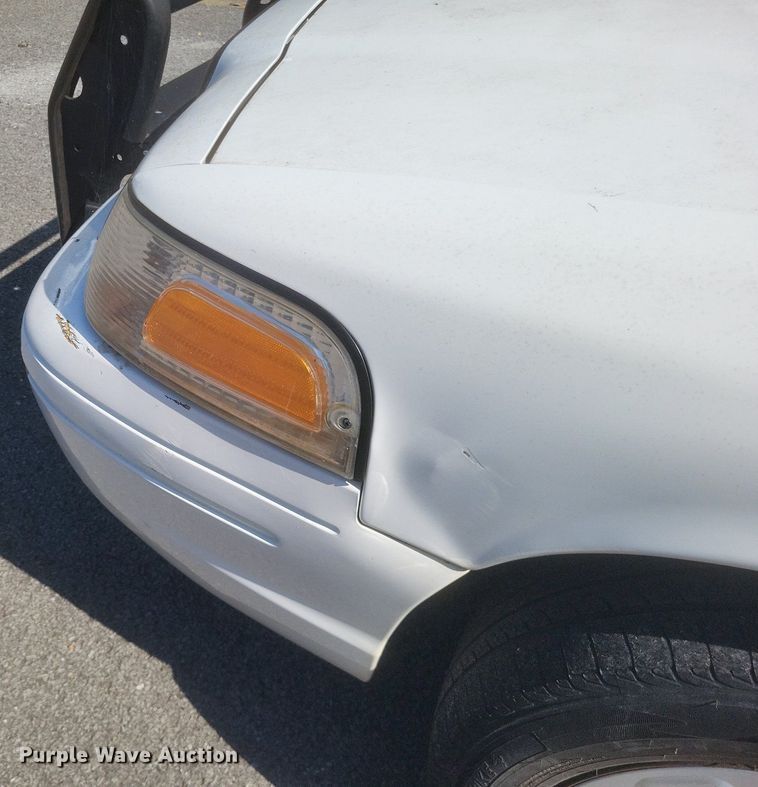 image for item EJ8013 2011 Ford  Crown Victoria Police Interceptor 