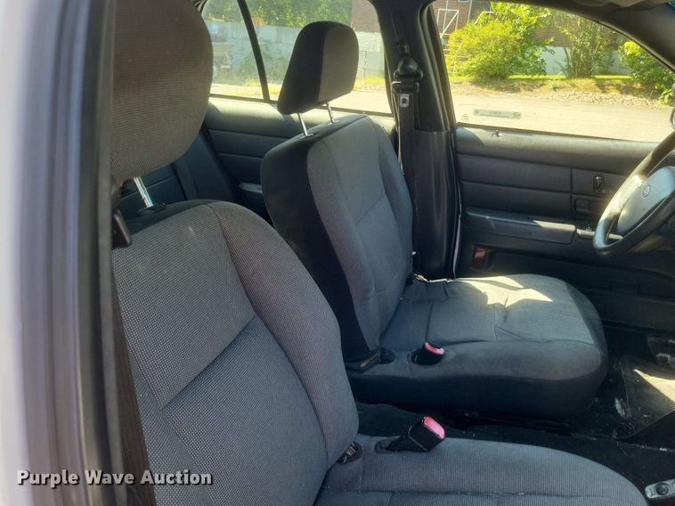 image for item EJ8013 2011 Ford  Crown Victoria Police Interceptor 