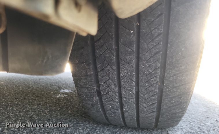 image for item EJ8013 2011 Ford  Crown Victoria Police Interceptor 