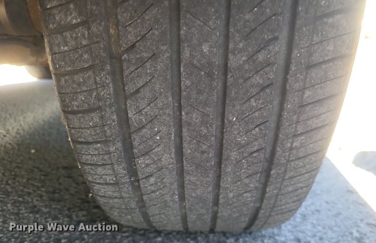 image for item EJ8013 2011 Ford  Crown Victoria Police Interceptor 