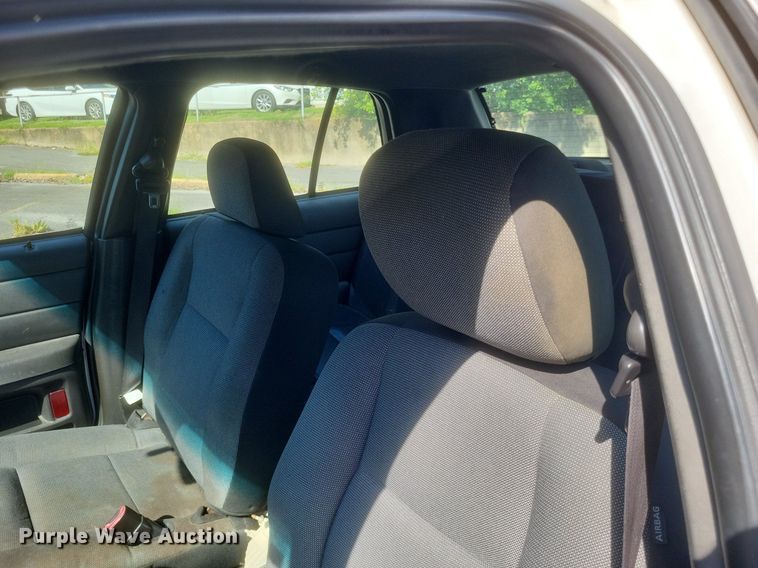 image for item EJ8014 2010 Ford Crown Victoria Police Interceptor 