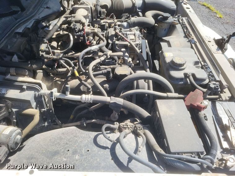 image for item EJ8014 2010 Ford Crown Victoria Police Interceptor 