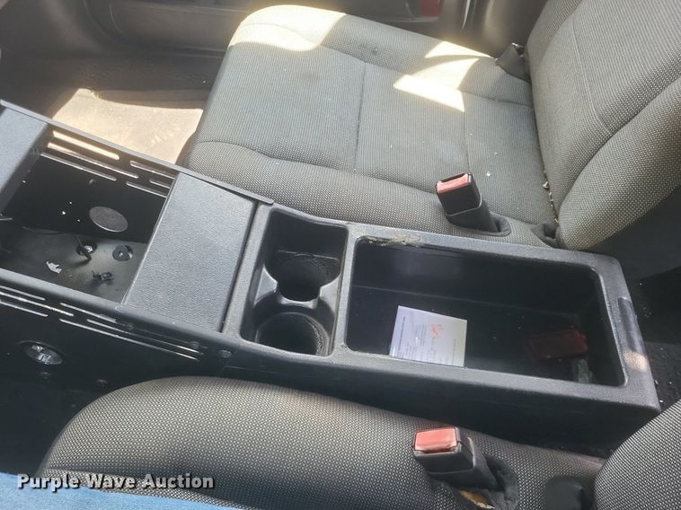 image for item EJ8015 2008 Ford  Crown Victoria Police Interceptor 