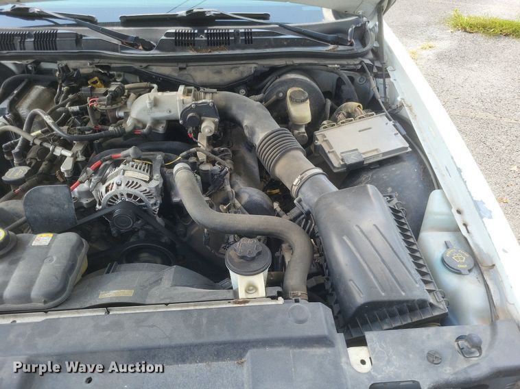 image for item EJ8015 2008 Ford  Crown Victoria Police Interceptor 