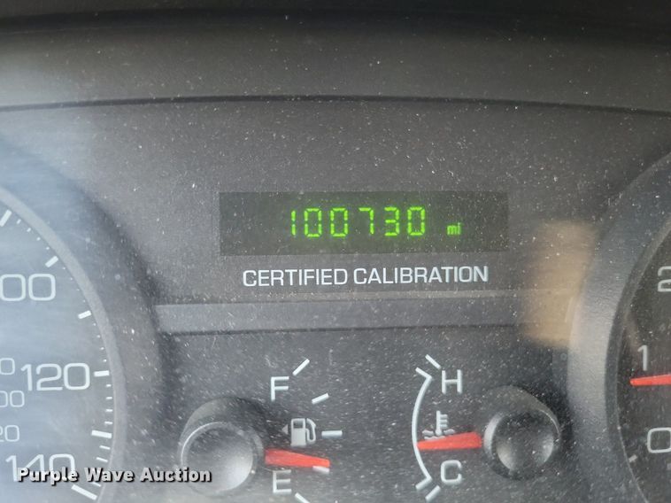 image for item EJ8016 2010 Ford Crown Victoria Police Interceptor 