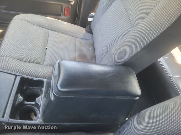 image for item EJ8016 2010 Ford Crown Victoria Police Interceptor 