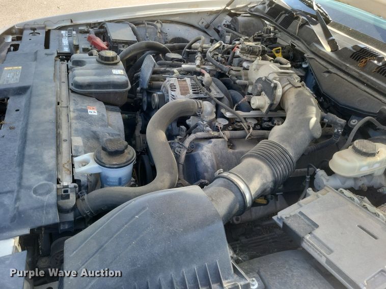 image for item EJ8016 2010 Ford Crown Victoria Police Interceptor 