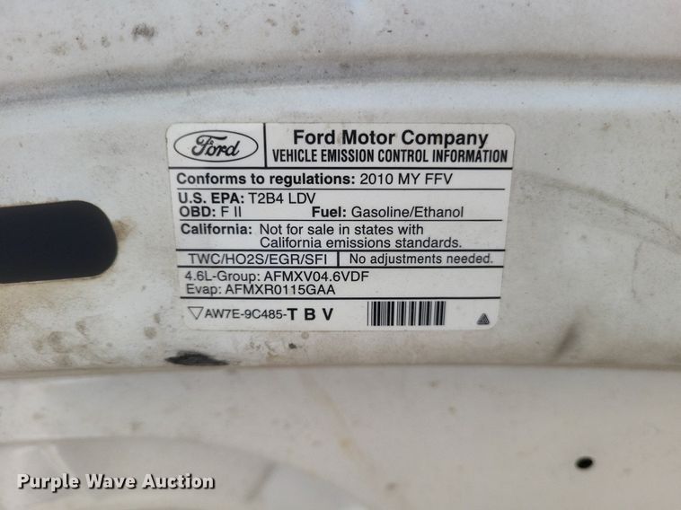 image for item EJ8016 2010 Ford Crown Victoria Police Interceptor 