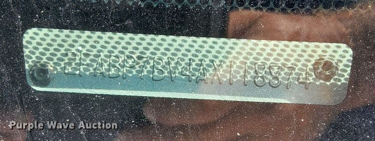 image for item EJ8016 2010 Ford Crown Victoria Police Interceptor 