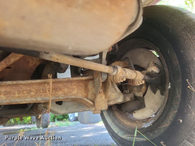 image for item EJ8018 1996 Ford  Ranger XLT pickup truck