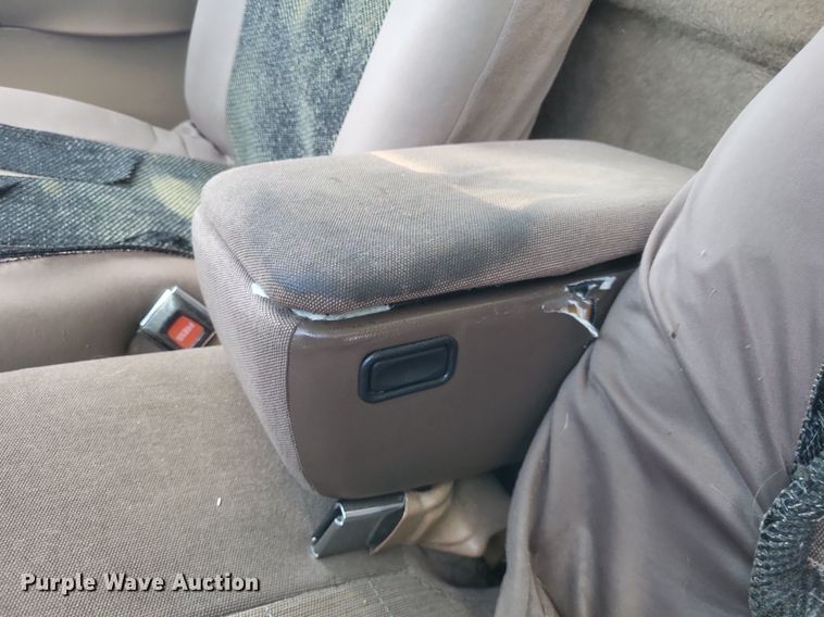 image for item EJ8018 1996 Ford  Ranger XLT pickup truck