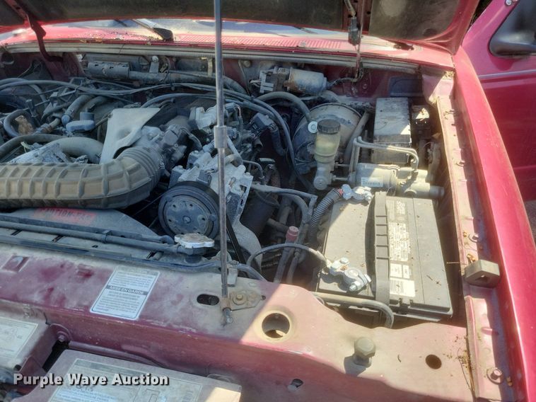 image for item EJ8018 1996 Ford  Ranger XLT pickup truck