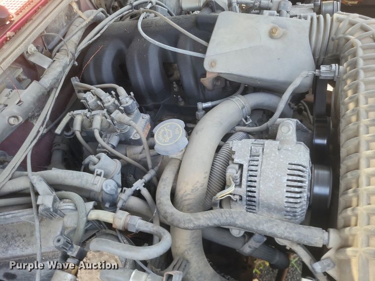 image for item EJ8018 1996 Ford  Ranger XLT pickup truck