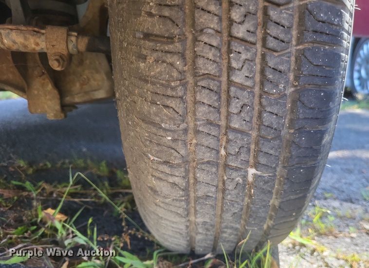 image for item EJ8018 1996 Ford  Ranger XLT pickup truck