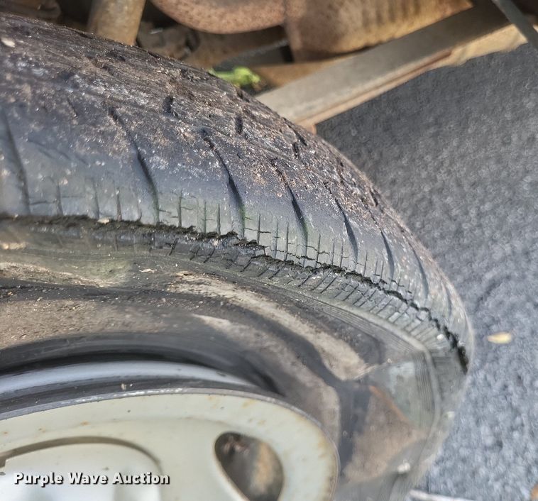 image for item EJ8018 1996 Ford  Ranger XLT pickup truck