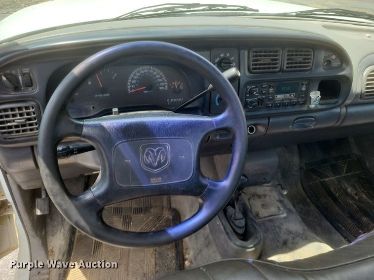 image for item EJ8019 1999 Dodge  Ram 1500 pickup truck