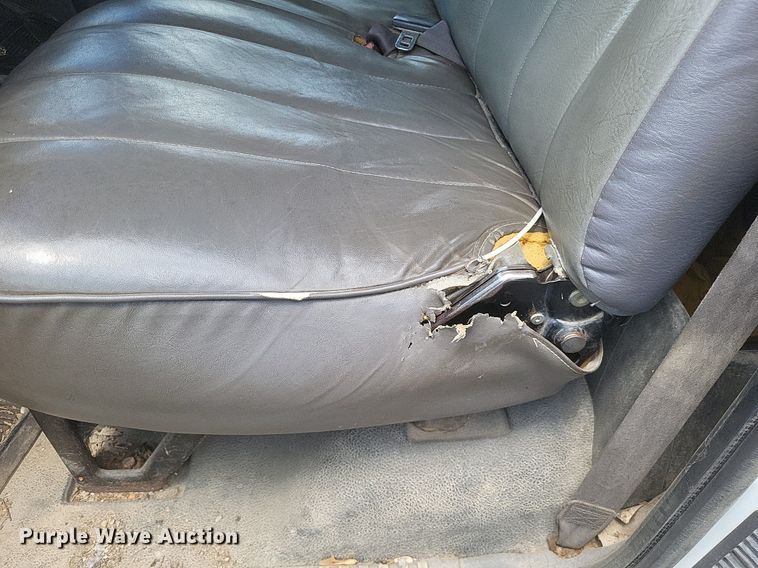 image for item EJ8019 1999 Dodge  Ram 1500 pickup truck