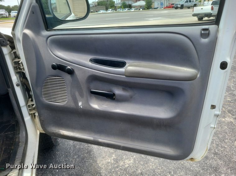 image for item EJ8019 1999 Dodge  Ram 1500 pickup truck
