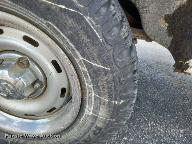 image for item EJ8019 1999 Dodge  Ram 1500 pickup truck