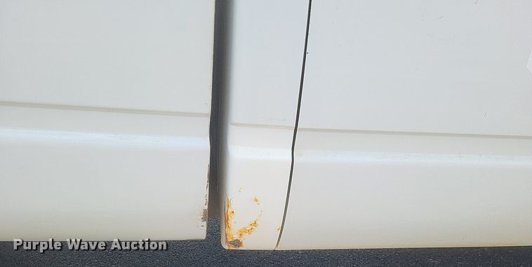 image for item EJ8021 1994 Chevrolet  C1500 pickup truck