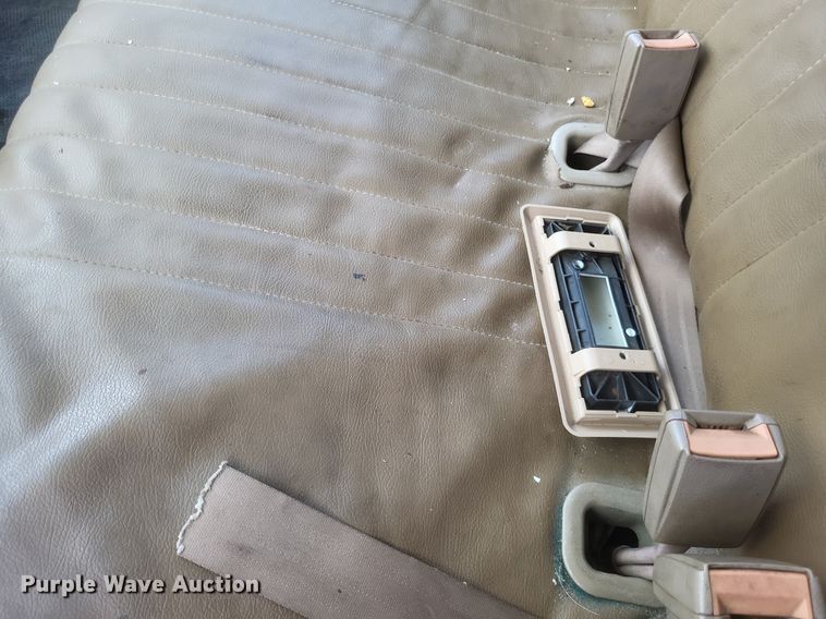 image for item EJ8021 1994 Chevrolet  C1500 pickup truck