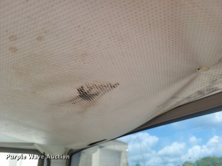 image for item EJ8021 1994 Chevrolet  C1500 pickup truck