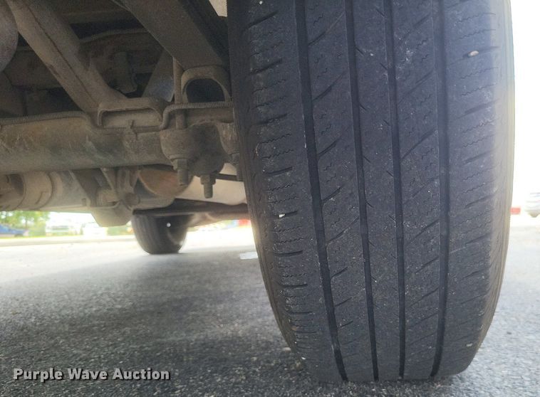 image for item EJ8021 1994 Chevrolet  C1500 pickup truck