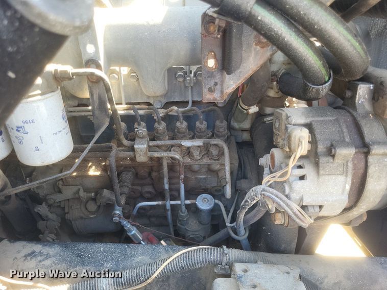 image for item EJ8023 1990 Ford  bucket truck