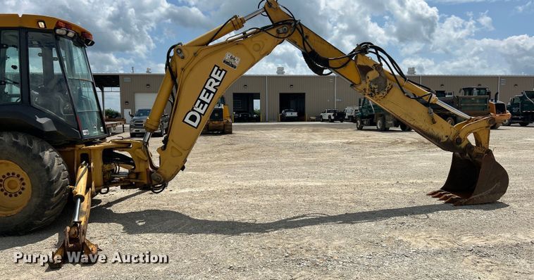 image for item EK3018 2005 John Deere  710G backhoe
