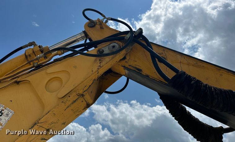 image for item EK3018 2005 John Deere  710G backhoe