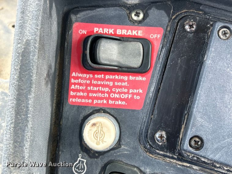 image for item EK3018 2005 John Deere  710G backhoe