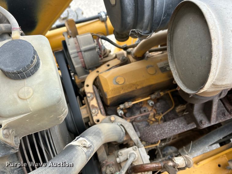 image for item EK3018 2005 John Deere  710G backhoe