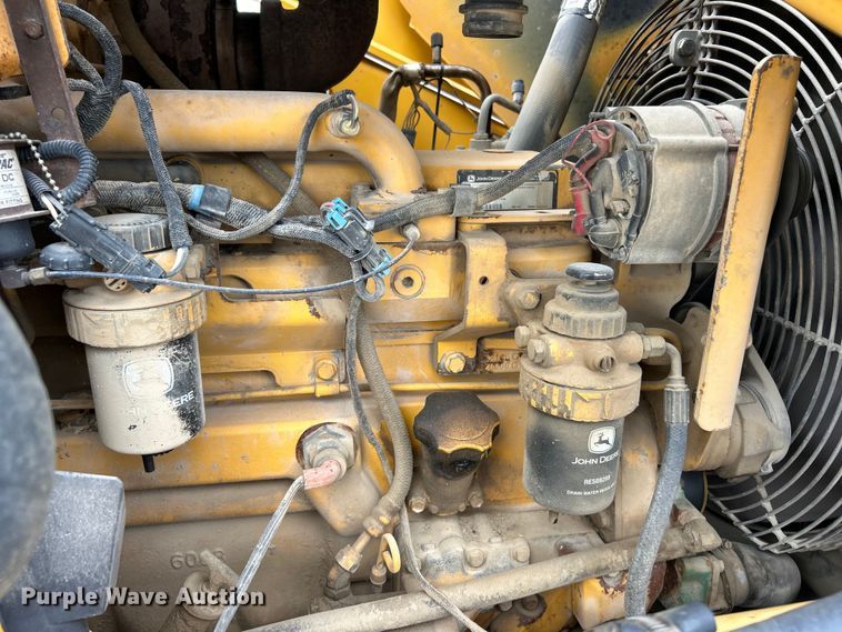 image for item EK3018 2005 John Deere  710G backhoe