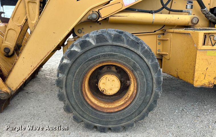 image for item EK3018 2005 John Deere  710G backhoe