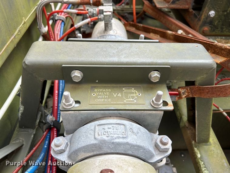 image for item EK5002 1990 Oshkosh water truck