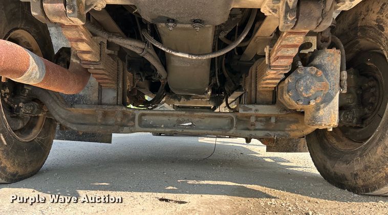 image for item EK5002 1990 Oshkosh water truck