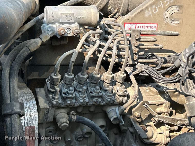 image for item EK5002 1990 Oshkosh water truck