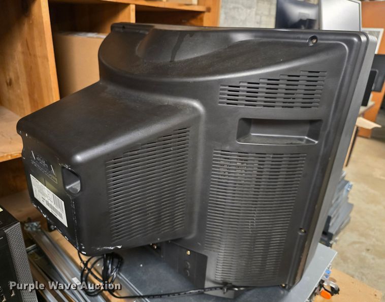 image for item EK6144 Electronics  Electronics