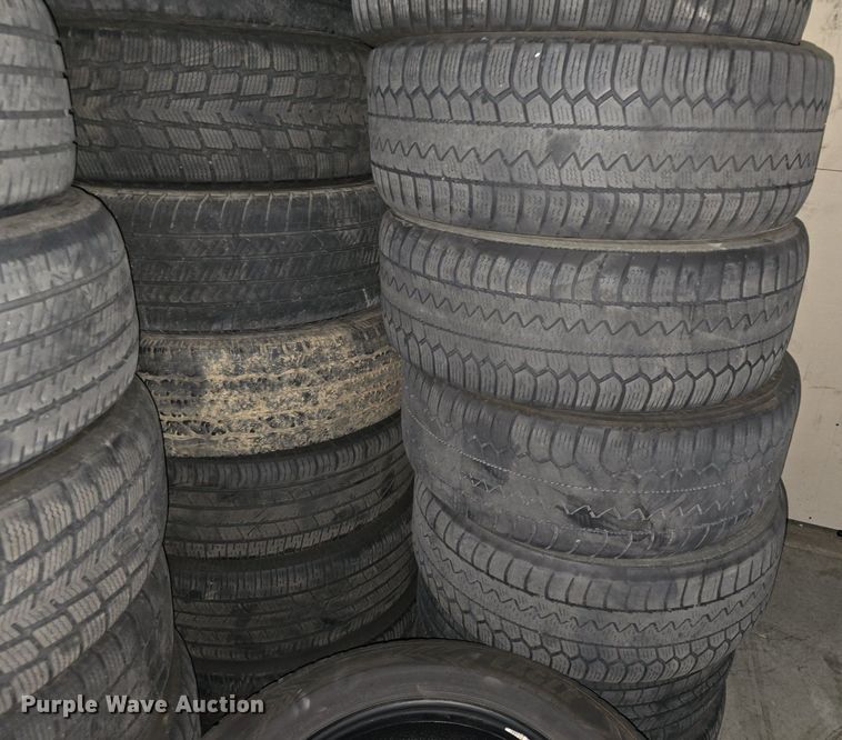 image for item EK6257 Approximately 250 tires