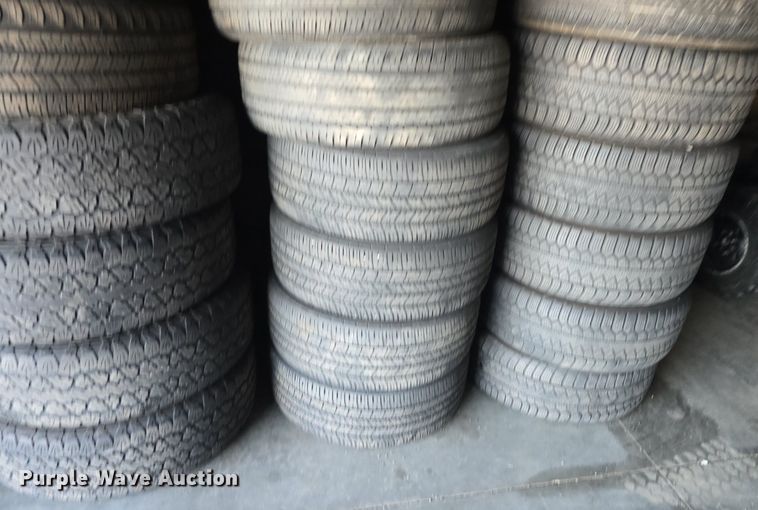 image for item EK6257 Approximately 250 tires