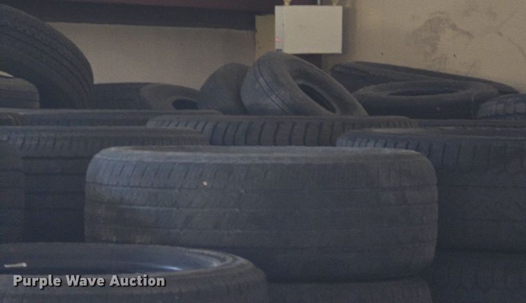 image for item EK6257 Approximately 250 tires