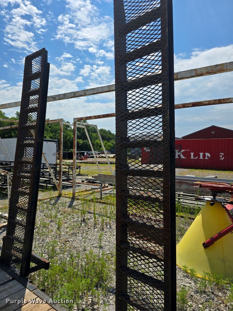 image for item EK6260 1994 Cronkhite  equipment trailer