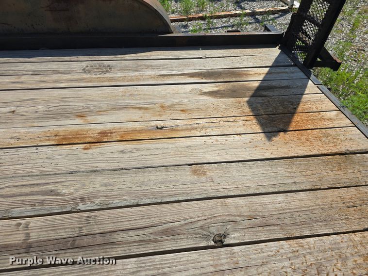 image for item EK6260 1994 Cronkhite  equipment trailer